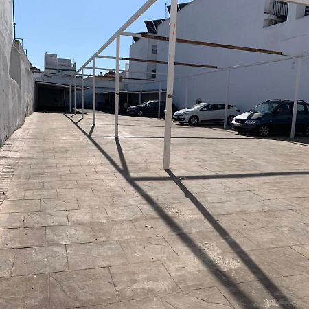 Hostal El Emigrante Dos Hermanas Buitenkant foto