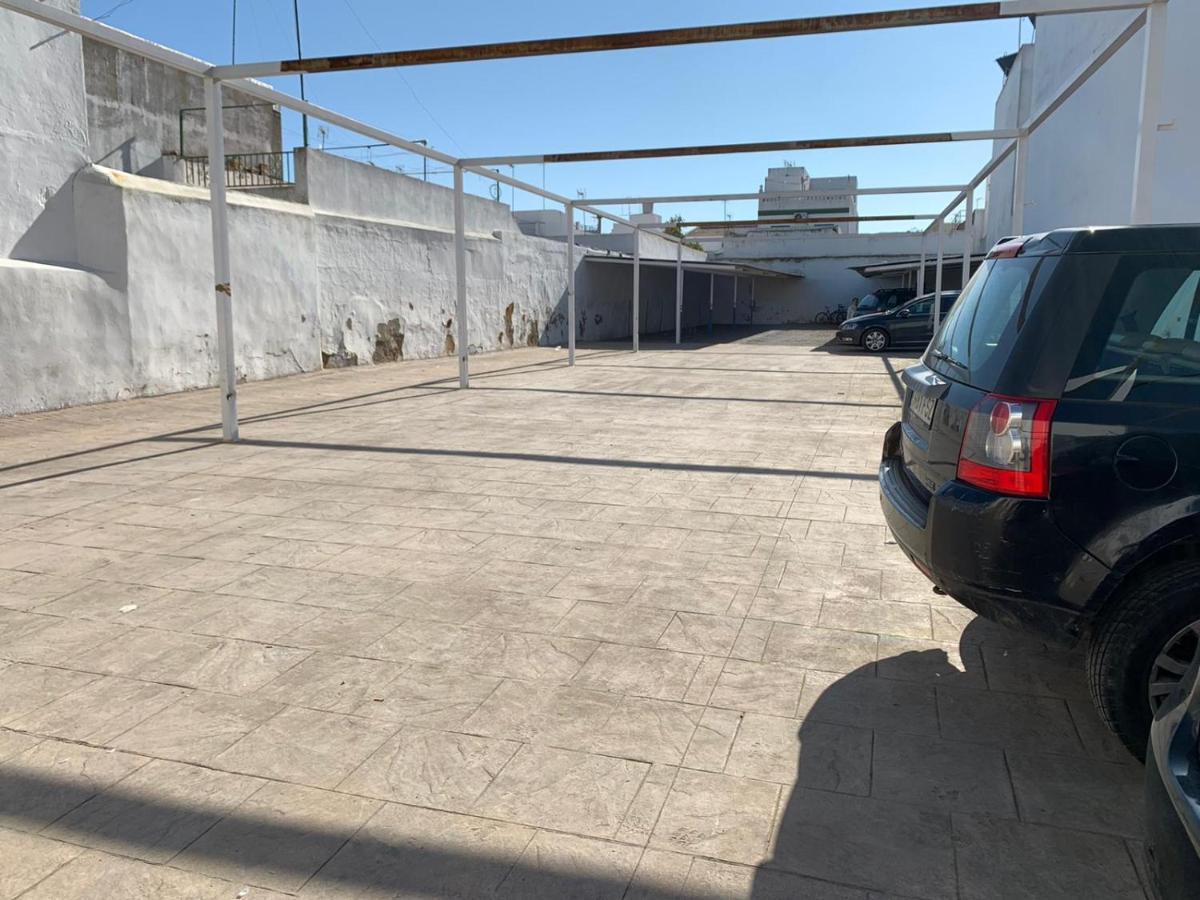 Hostal El Emigrante Dos Hermanas Buitenkant foto